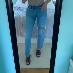 Abercrombie 90’s straight leg jean
